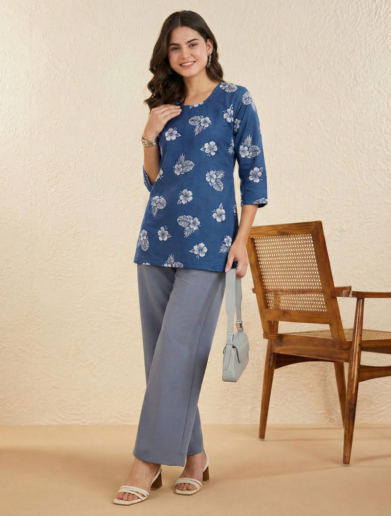Blue White Hibiscus Floral Printed 3/4 Sleeves Round Neck Short Kurti