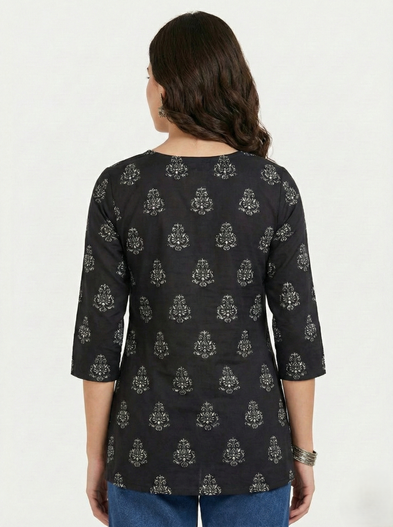 Black White Booti Printed 3/4 Sleeves Square Neck Kurti