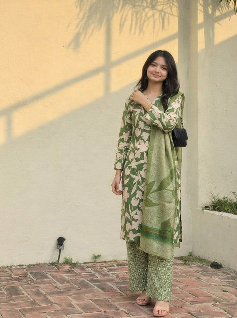 Green printed kurta with pant set and dupatta