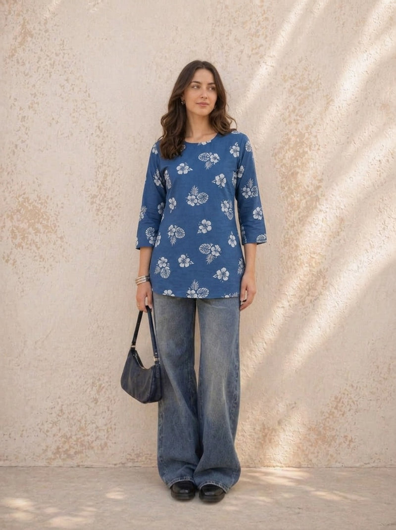 Blue White Hibiscus Floral Printed 3/4 Sleeves Round Neck Short Kurti