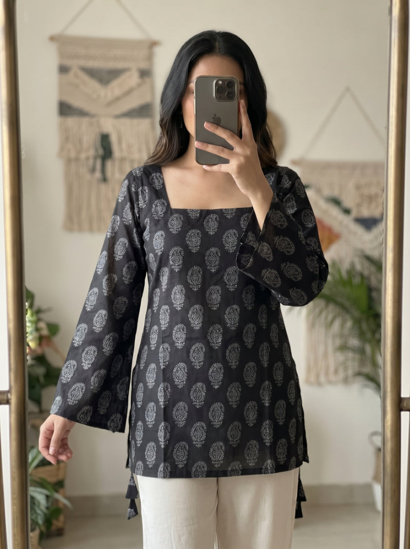 Black Paisley Print Bell Sleeve Square Neck Short Kurti
