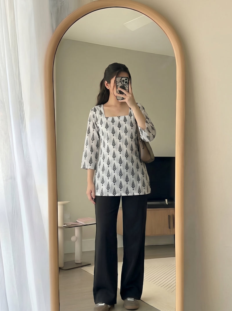 White Black Leaf Printed 3/4 Sleeves Square Neck Short Kurti