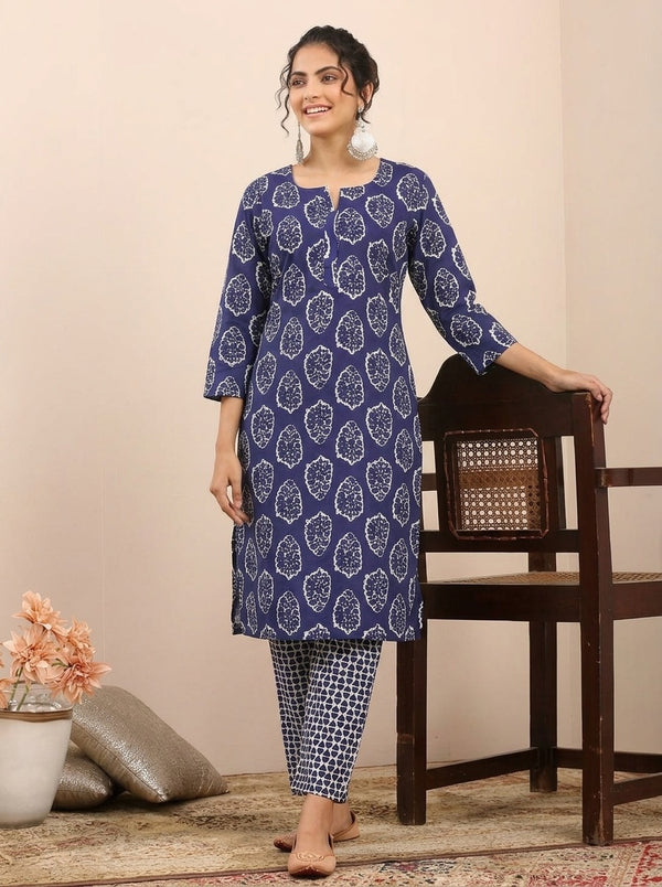 Navy Blue Paisley print kurta with pant set