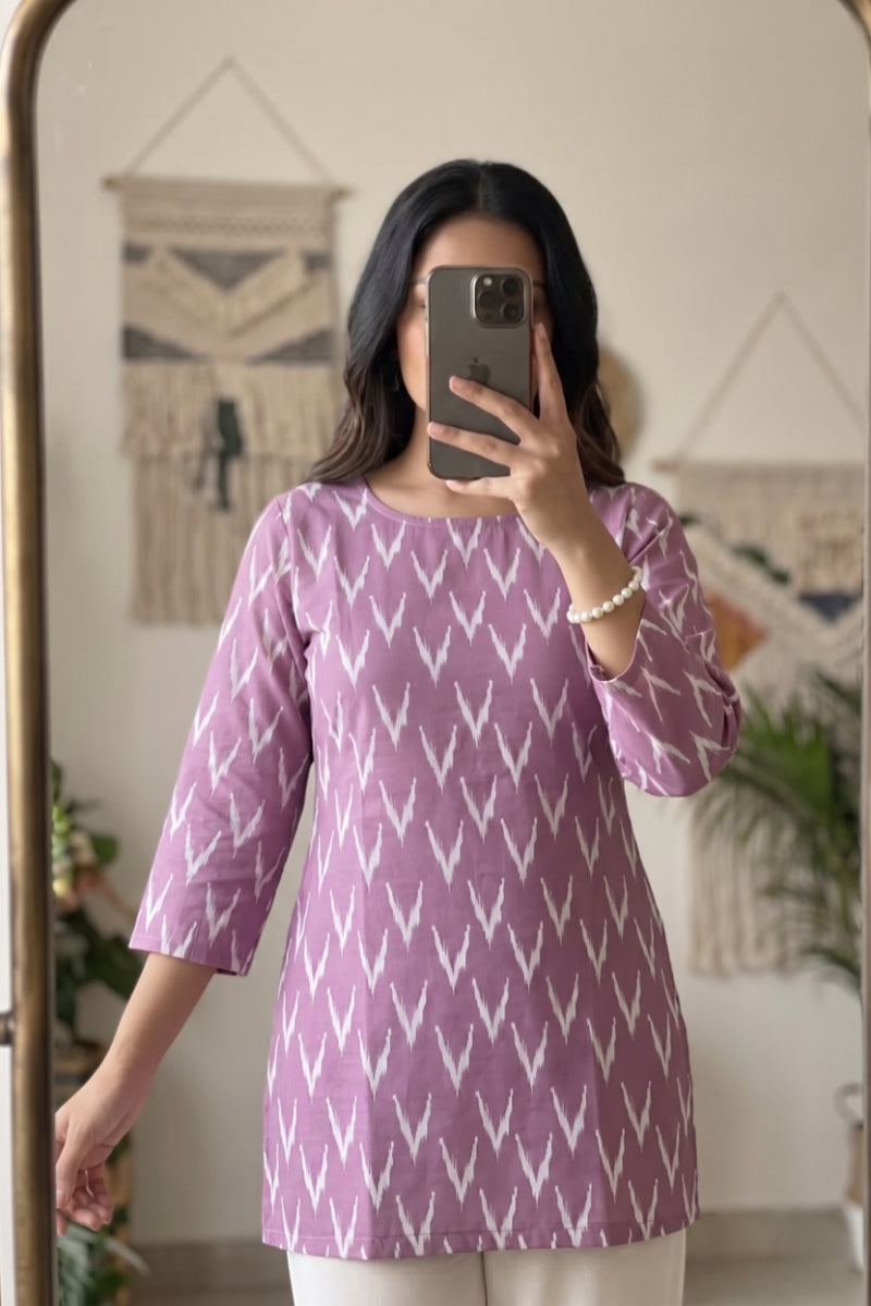 Lavender Purple Ikat Chevron Printed 3/4 Sleeves Round Neck Short Kurti