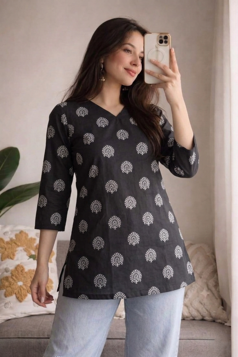 Black White Floral Booti Printed 3/4 Sleeves V-Neck Short Kurti