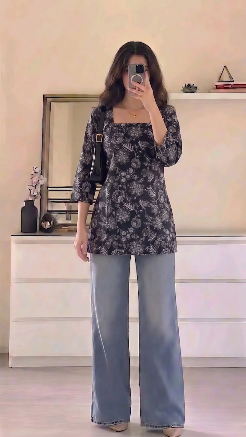 Black White Floral Printed 3/4 Sleeves Square Neck Short Kurti
