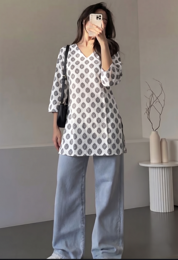 White Black Booti Printed 3/4 Sleeves V-Neck Short Kurti Top