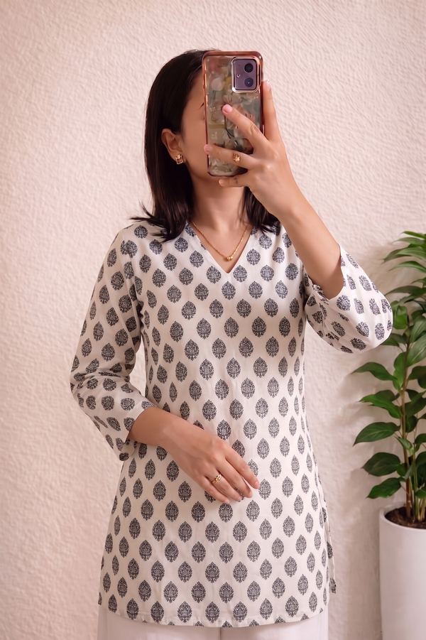 White Black Booti Printed 3/4 Sleeves V-Neck Short Kurti Top