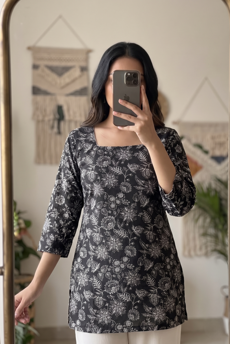 Black White Floral Printed 3/4 Sleeves Square Neck Short Kurti