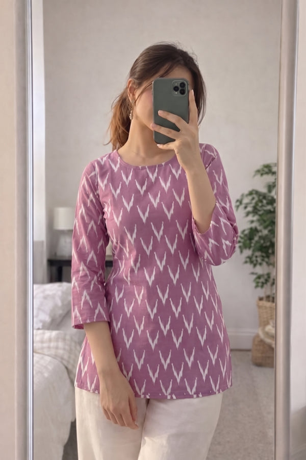 Lavender Purple Ikat Chevron Printed 3/4 Sleeves Round Neck Short Kurti